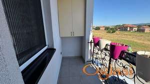 Izdaje se nov troiposoban stan – 67m², mirna lokacija