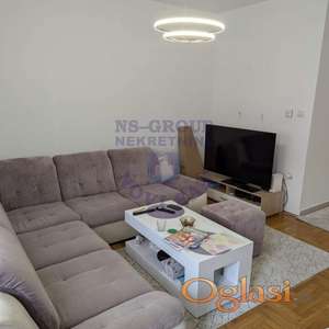 Izdaje se kompletno namešten stan površine 63m² sa dve odvojene spavaće sobe, idealan za porodicu koja traži komforan i funkcionalan prostor.