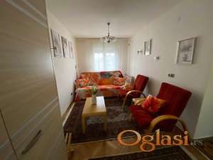 Renoviran stan u blizini Vera, Kostolačka 42 m2