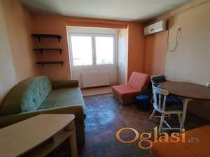 NOVI SAD - CENTAR - 25m2 - 250 evra