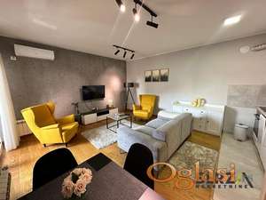 PRELEP DVOSOBAN STAN - STARI GRAD