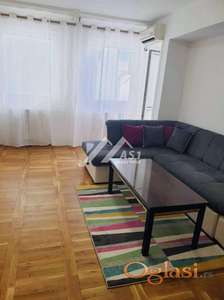 Izdaje se lep dvosoban stan u Novosadskog Sajma - pet friendly ID#6085