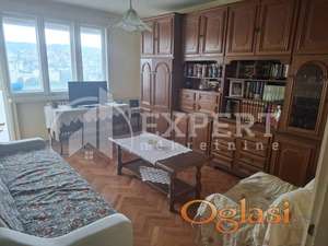 Izdaje se odličan stan kod Pravnog fakulteta, 66m2