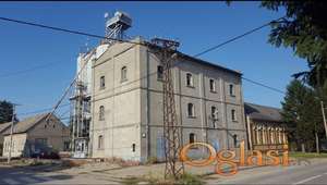 Zgrada mlina sa silosima - Gložan - 198m2