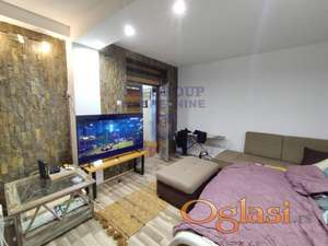 Trosoban stan, podrum, garderober! Odlična lokacija, dobra povezanost, Železnička stanica!