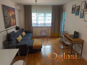Odličan dvosoban stan na Novom Naselju