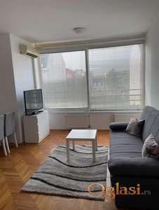 Stan za izdavanje na Grbavici, 290€