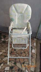 Stolica za hranjenje beba (plus poklon). 3500 dinara