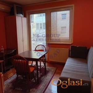 Izdaje se garsonjera površine 23 m² na Grbavici.