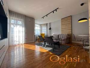 2.0 stan sa pogledom na Dunavski park - pet friendly