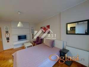 Izdajem LUX garsonjeru u Centru !!! Novija Zgrada ID#5449