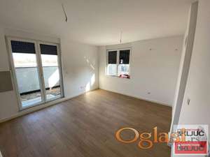 PETROVARADIN-ALIBEGOVAC, 55m2, Тrosoban sa PDV