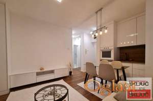 KVANTAŠKA PIJACA, 35m2, Jednoiposoban, Namešten