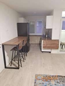 NOVI SAD - NOVO NASELJE ŠONSI - 55.00 m2