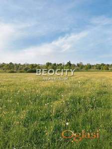 Zemun, Ugrinovci, Mihajla Lazarevića, 212a