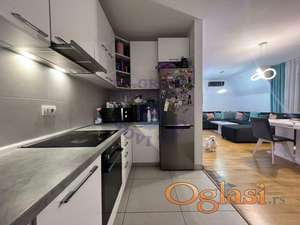 Predstavljamo Vam komforan četvorosoban stan.