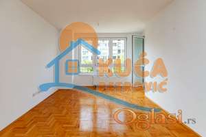 Jednoiposoban stan na Bulevaru, Novogradnja