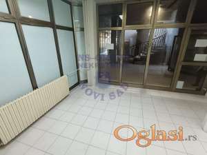 Izdaje se poslovni lokal površine 19 m² na Novom Naselju.