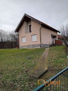 Prodajem kuću u Brajkovcu