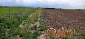 Unosan voćnjak na idealnoj lokaciji!