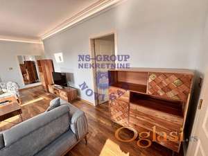 Trosoban stan u strogom Centru Novog Sada!