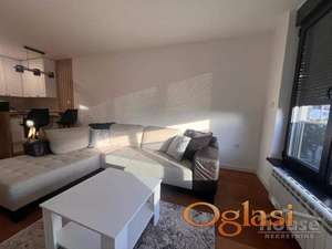NOVI SAD - CENTAR - 45m2 - 500 evra