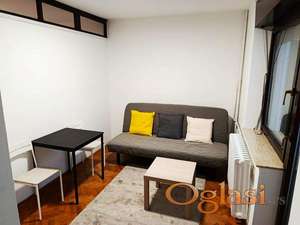 Jednoiposoban namešten stan