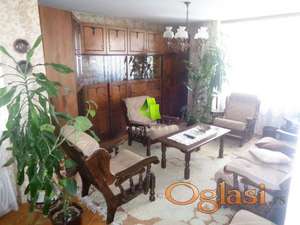 Trosoban stan sa prelepim pogledom na kej, Dom zdravlja ID#6640