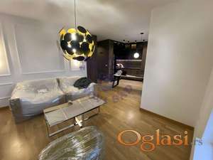 Kompletno renoviran trosoban stan na Podbari 69m2