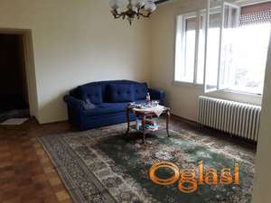 TROSOBAN STAN U BLIZINI SUDA