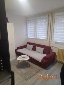 ĹIMAN 1 ODLIČNA GARSONJERA KOD FAKULTETA