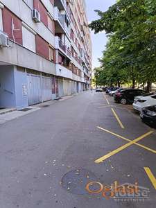 NOVI SAD - STANICA - 10m2 - 100 evra