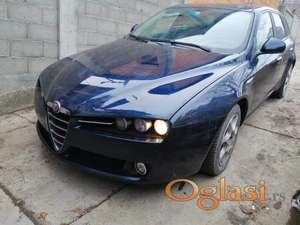 Alfa Romeo 159 hauba