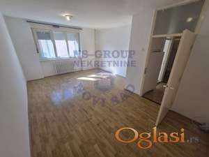 Svetao stan površine 38 m² u Rumi