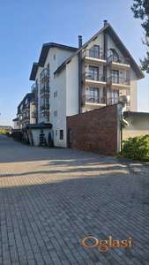 Prodajem stan na Kopaoniku