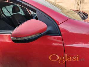 Golf 6 retrovizor desni Originalni delovi  Moguca ugradnja delova  Alfa Romeo 147-156-166-159-GT-MiTo-Giulietta Fiat bravo 2 - croma -grande punto -multipla 2 -punto 3 -stilo-idea Freemont Panda 3 500L 500 Lancia ypsilon-delta-musa-lybra Volkswagen Golf 6  Ukoliko zelite da porucite Posaljite poruku preko sms poruke ili pozovite na telefon 0616115961