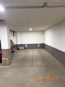 Garažno mesto Podbara