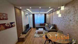 PRELEP DVOSOBAN STAN U CENTRU