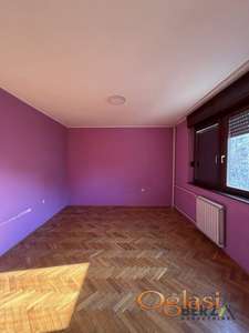 POLUNAMEŠTEN JEDNOIPOSOBAN STAN, GRBAVICA