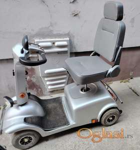 Skuter, elektricna invalidska kolica, made in TAIWAN