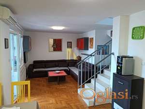 Trosoban dupleks na Novoj Detelinari, Veselina Masleše