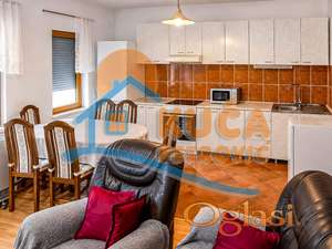 Porodična kuća u blizini OŠ "Čegar", 160m2