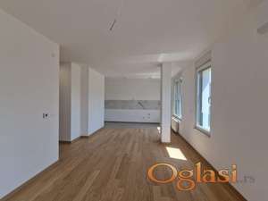 Lux porodičan stan na TOP lokaciji PDV