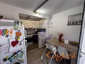 Prodaje se odlicna spratna kuca  u Backom Jarku