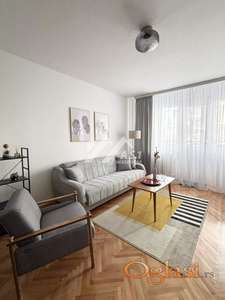 Izdajem LUX dvosoban komforan stan na Grbavici ODMAH USELJIV !!! ID#8417