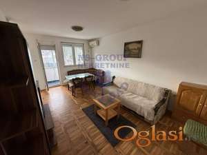 Trosoban stan na Starom Majuru