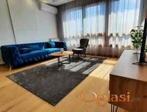 Izdavanje stanova Blok 65-Dvosoban lux stan,garaza