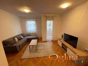 ODLIČNA PET-FR8IENDLY GARSONJERA NA GRBAVICI