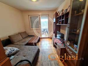 PRODAJA - TROSOBAN STAN - PETROVARADIN - 65m²