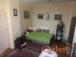 Uknjižena garsonjera na Konjarniku ID#4075